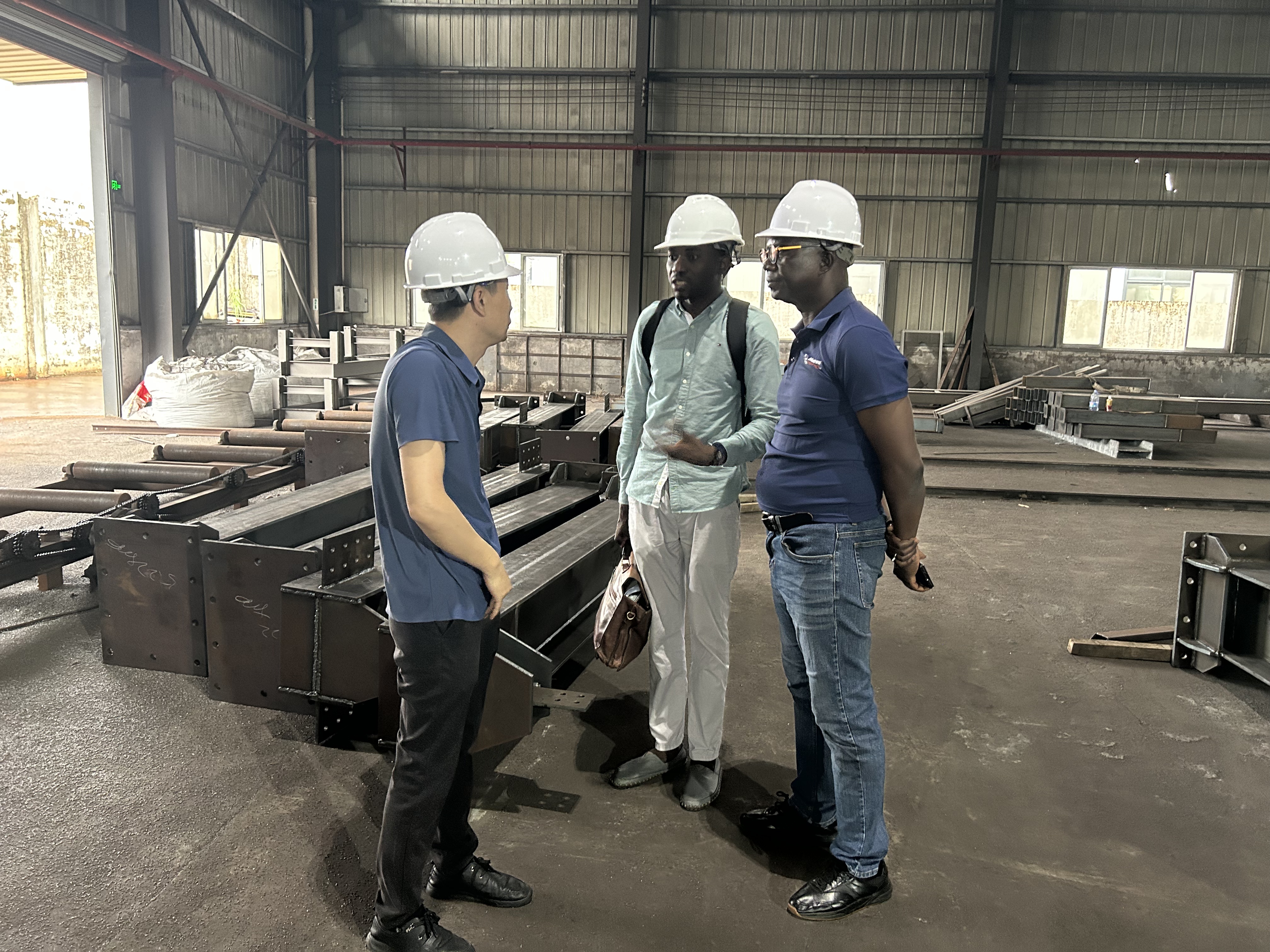 肯尼亞代表團蒞臨我司參觀考察